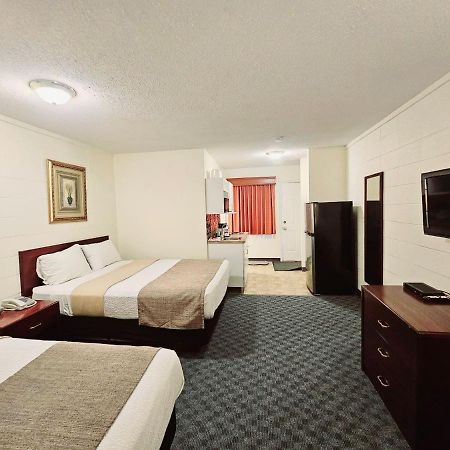 Canadian Motor Inn Grande Prairie Exteriér fotografie